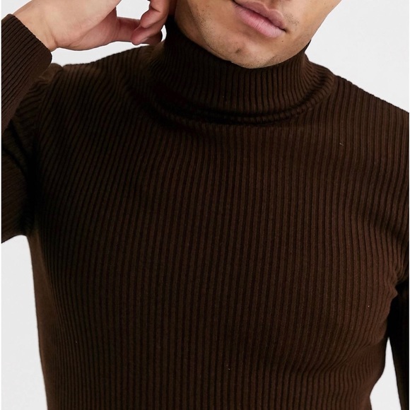 Muscle Fit Sweater - Picture 4 of 4